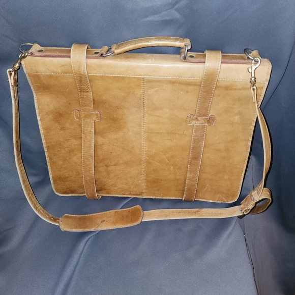 Vintage Leather Messenger Bag - Picture 3 of 13